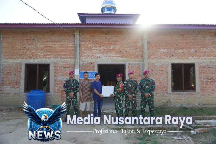 Dukung Pembangunan Masjid, Satgasmar Pam Ambalat XXX Beri Bantuan Material Bangunan