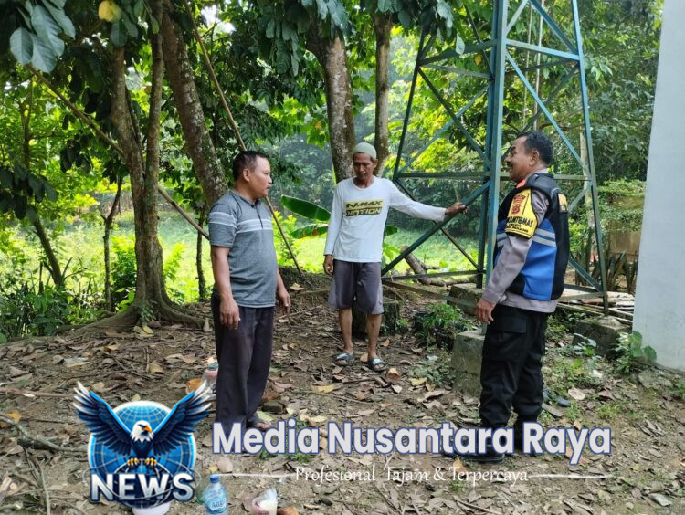 Bhabinkamtibmas Polsek Parungpanjang Polres Bogor Polda Jabar Sambang Dan Beri Himbauan Kamtibmas Kepada Warga