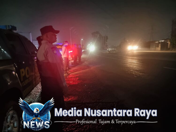 Sisir Lokasi Kriminalitas, Kapolsek Cikarang Barat Pimpin Operasi Berantas Jaya 2025 dan Patroli Biru