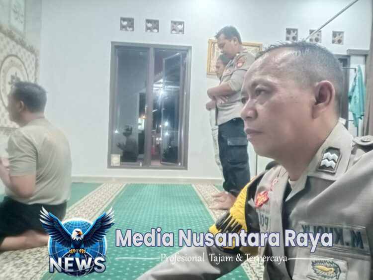 Bhabinkamtibmas Polsek Megamendung Rutin Laksanakan Subuh Berjamaah Bersama Warga