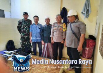 Perkuat Sinergi TNI-Polri, Bhabinkamtibmas Desa Bitungsari Polsek Ciawi Sambangi Warga dan Ajak Cegah Gangguan Kamtibmas