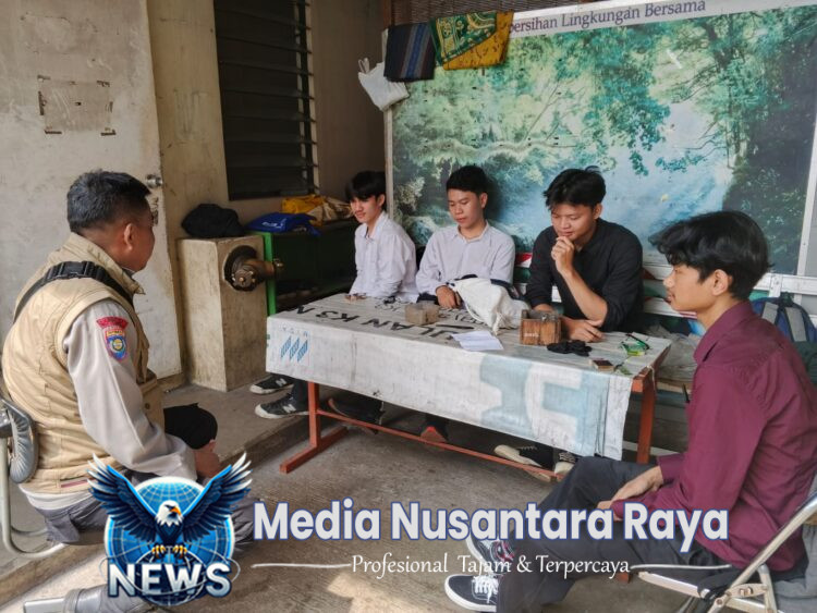 Bhabinkamtibmas Polsek Babakan Madang Polres Bogor Tingkatkan Hubungan Harmonis dengan Warga melalui Silaturahmi dan Penyuluhan Kamtibmas