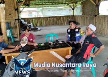 Bhabinkamtibmas Polsek Parungpanjang Sambang Warga dan Beri Imbauan Kamtibmas di Desa Cikuda