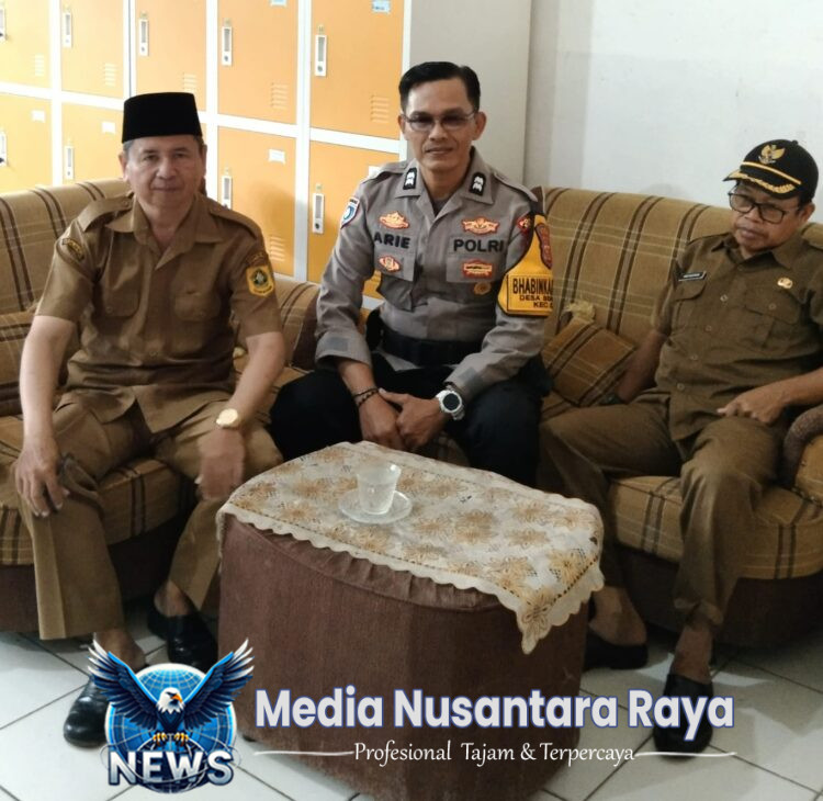 Bhabinkamtibmas Polsek Ciawi Sambang Kamtibmas ke SDN Bendungan 01, Sampaikan Edukasi kepada Murid