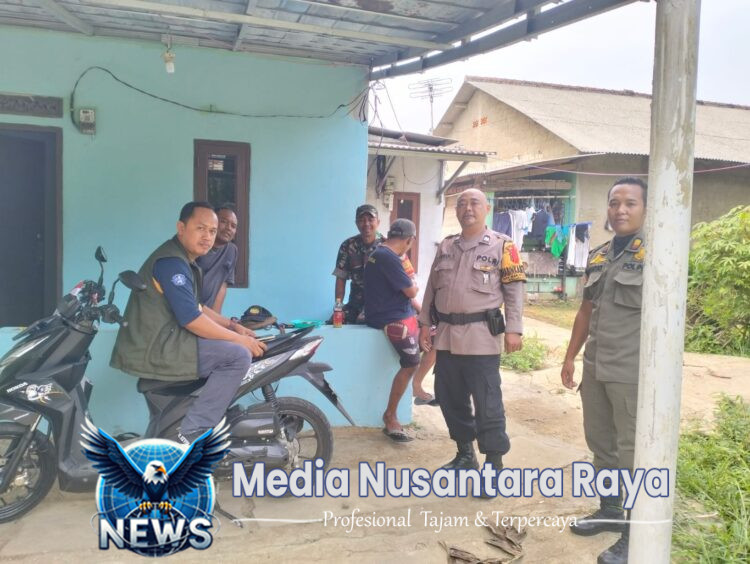 Wujudkan Keamanan Bersama, Polsek Cijeruk dan Koramil Bersinergi Sambangi Warga Desa Warung Menteng