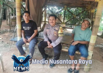 Bhabinkamtibmas Desa Cikuda Polsek Parung Panjang Sambang Warga dan Berikan Imbauan Kamtibmas