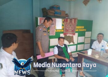 Bhabinkamtibmas Wilayah Hukum Polsek Dramaga Giat Cooling Sistem Sambang Instansi Desa Babakan Beri Himbauan Ajak Jaga Kondusifitas Cegah Gangguan Kamtibmas