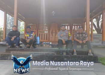 Bhabinkamtibmas Desa Kopo Polsek Cisarua Polres Bogor Laksanakan Sambang Warga Berikan Pesan Kamtibmas