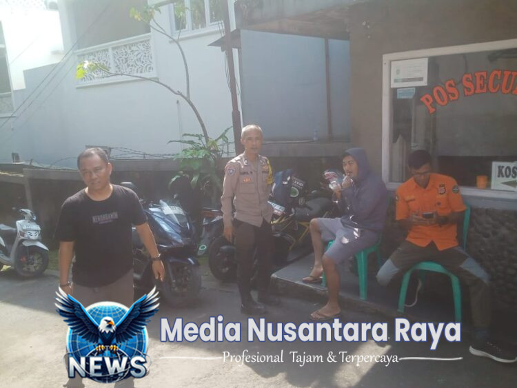 Bhabinkamtibmas Kelurahan Cisarua Polsek Cisarua Tingkatkan Sambang dan Silaturahmi kepada Warga