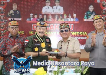 Perkuat Sinergi, Kapolda Kalteng Hadiri HUT ke-15 dan Rapimda Gerdayak Indonesia Tahun 2025