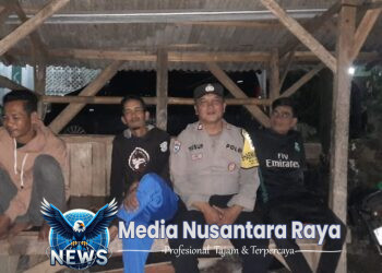 Bhabinkamtibmas Polsek Cisarua Kontrol Pos Kamling dan Sampaikan Pesan Kamtibmas