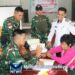 Satgas Yonkav 3/AC Bantu Posyandu Lansia Bersama Puskesmas Sebidang
