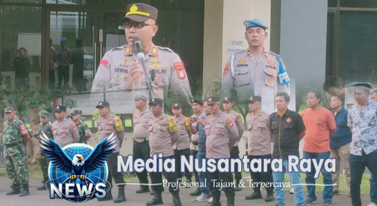 Kapolsek Cikarang Selatan Lakukan Apel Pengamanan Malam Takbiran Idul Adha 1446 H.
