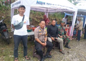Sinergitas TNI-Polri, Bhabinkamtibmas dan Babinsa Sambangi Warga di Desa Ciburuy Kecamatan Cigombong