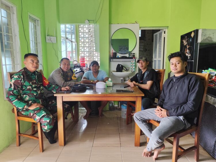 Bhabinkamtibmas Polsek Ciawi Sambangi Warga Desa Bojongmurni, Sampaikan Pesan Kamtibmas dan Edukasi Cegah TPPO