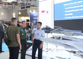 Kaskoopsud I Hadiri Hari Kedua Indo Defence Expo di Kemayoran