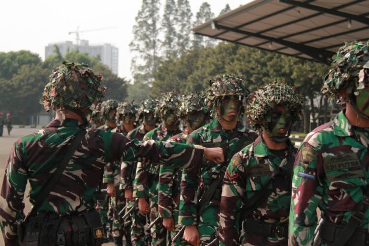 Prajurit Yonbekpal 1 Mar Laksanakan Latihan Marshaling Helly