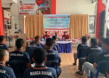 Lapas Sampit dan PKBH Eka Hapakat Berikan Penyuluhan Hukum kepada Warga Binaan