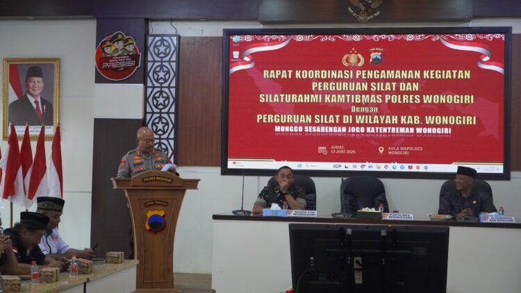 “Monggo Sesarengan Jogo Katentreman Wonogiri”, Polres Wonogiri Gelar Rapat Koordinasi Pengamanan Kegiatan Perguruan Silat dan Silaturahmi Kamtibmas 2025