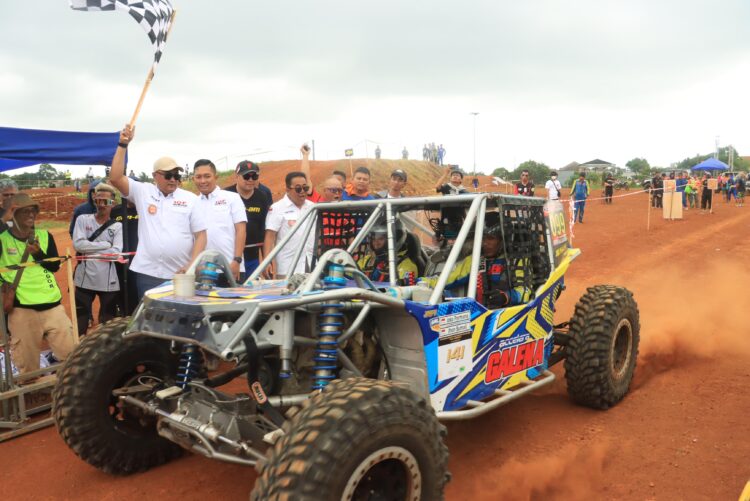 Kapolres Bogor Hadiri Pembukaan Kejuaraan Trail IOF NCRA Seri 1 & Piala Bupati Bogor 2025 di Sirkuit Offroad Pakansari