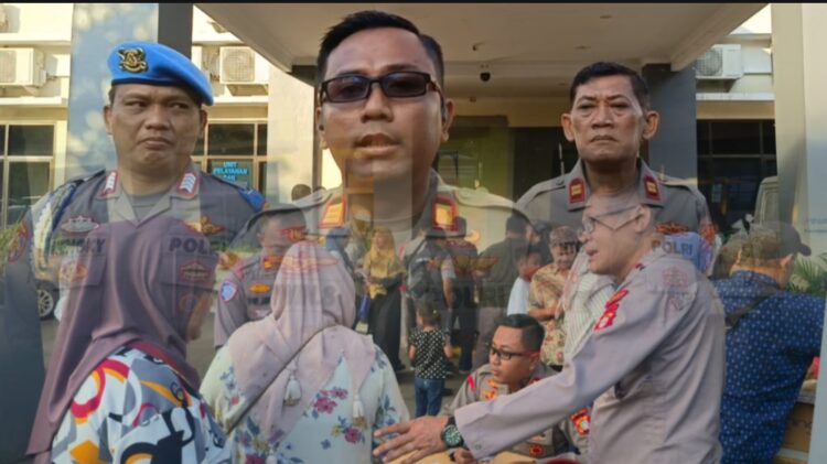 Ratusan Warga Cikarang Selatan Berangkat Ikuti Bakti Kesehatan Hari Bhayangkara ke-79 di Polres Metro Bekasi
