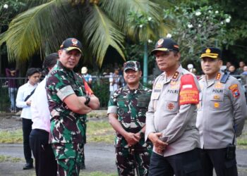 Danrem 083/Bdj Dampingi Pangdam Pada Kunjungan Wapres RI