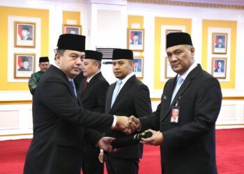 Lantik Empat Pejabat Pimpinan Tinggi Pratama, Sekjen Kemendagri: Pahami Dinamika Pemberitaan di Masyarakat