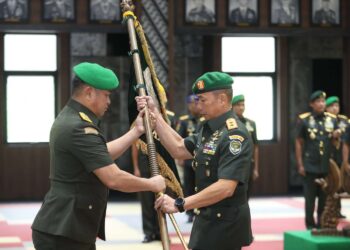 Pimpin Sertijab Dua Pangdam, Kasad: Lanjutkan Program dan Lakukan Inovasi