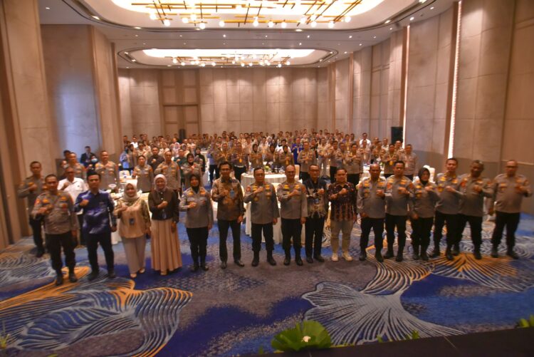 Polda Lampung Gelar Rakernis Fungsi Keuangan T.A. 2025 dan Beri Apresiasi Satker Berprestasi