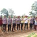 Kapolres Lampung Timur Dampingi Irwil III Itwasum Mabes Polri Tinjau Lahan Jagung Program Ketahanan Pangan