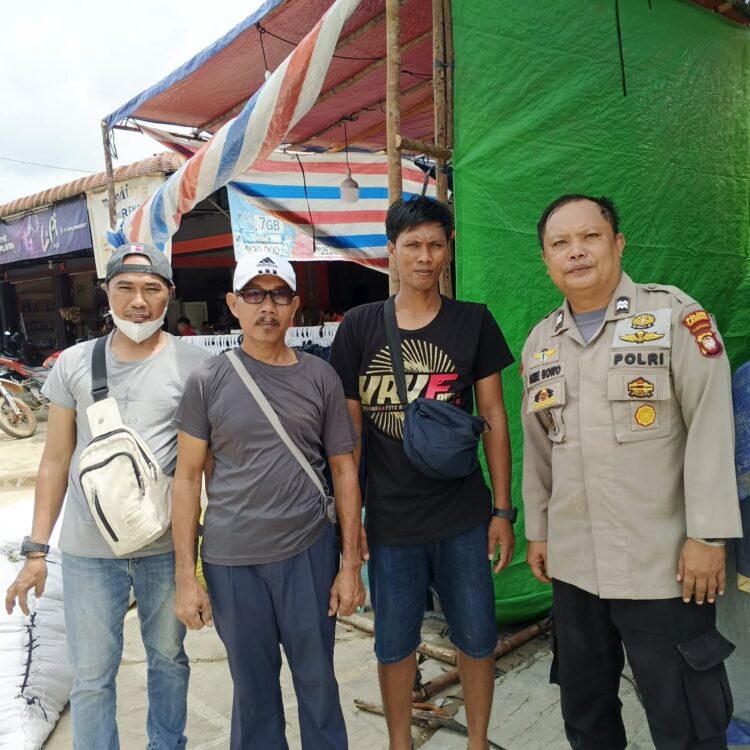 Polisi Sambangi Warga Sambil Ngopi, Bangun Kedekatan dan Cegah Gangguan Kamtibmas