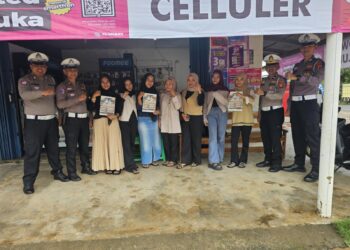 Satgas Ops Patuh Krakatau 2025 Sosialisasikan Tertib Berlalu Lintas kepada Pedagang dan Pengunjung Pasar Pekalongan