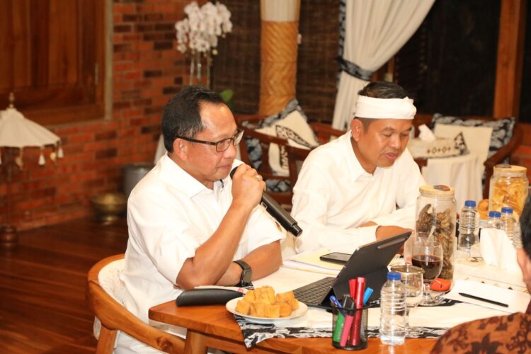Mendagri Apresiasi Pertumbuhan Ekonomi Provinsi Jawa Barat di Atas Rata-Rata Nasional