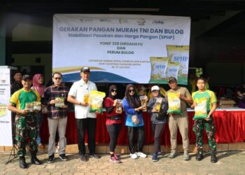 Sinergi Perum BULOG dan TNI Dilanjutkan Lewat GPM di Yonif 328/Dirgahayu, Cilodong