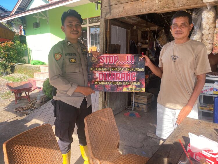 Cegah Karhutla, Kanit Binmas dan bhabinkamtibmas Sosialisasikan Stop Membakar Hutan dan Lahan