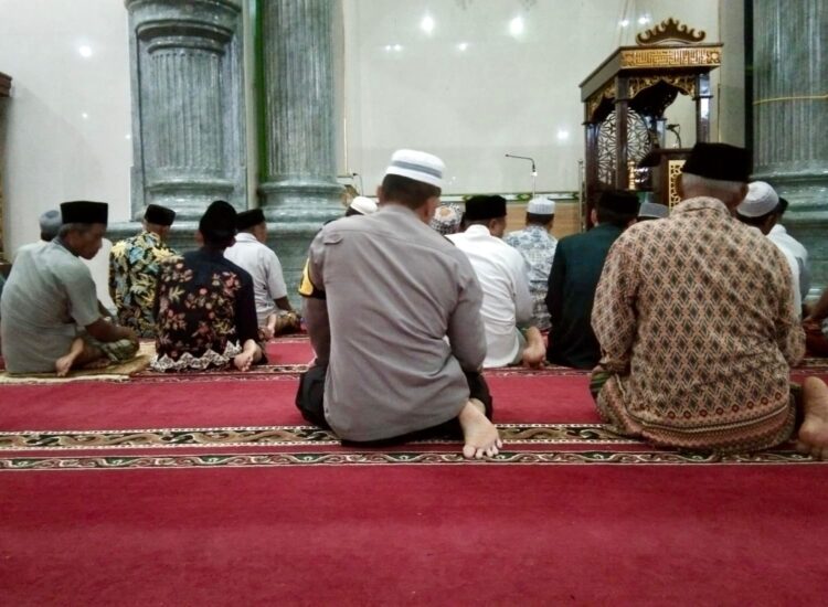 Safari Subuh, Wujud Kedekatan Polri Dengan Warga di Lampung Tengah