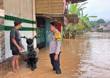 Polsek Semaka Identifikasi 6 Pekon Terendam Banjir, Warga Diminta Tetap Waspada