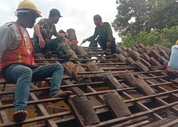 Semangat Pantang Menyerah, Satgas TMMD Reguler Ke-125 Kodim 0735/Surakarta Terus Garap Sasaran Fisik RTLH