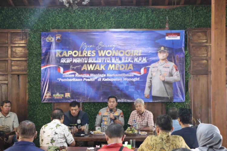 Ngopi Bareng Kapolres Wonogiri: Perkuat Sinergi Polres dan Media Demi Wonogiri Kondusif