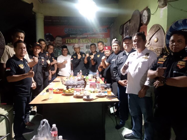 Kabiro Dan Wakabiro Balik Papan Kunjungan Ke Kantor Pusat Media TNI POLRI