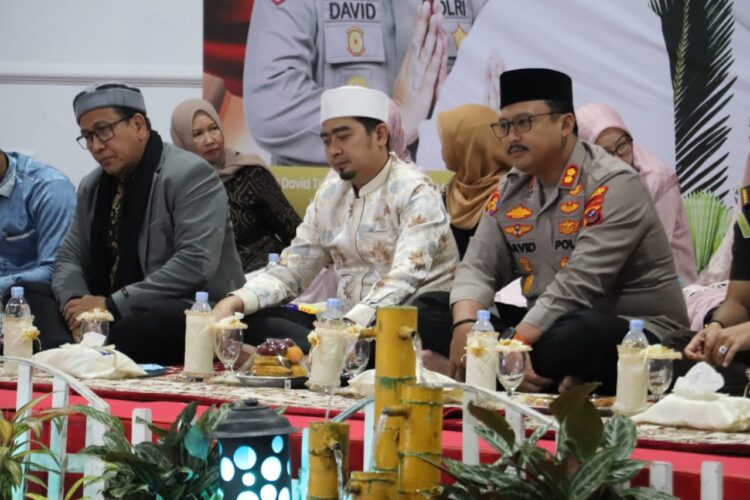 Sukses, Ustadz Solmed Tabligh Akbar Bersama Polres Langkat