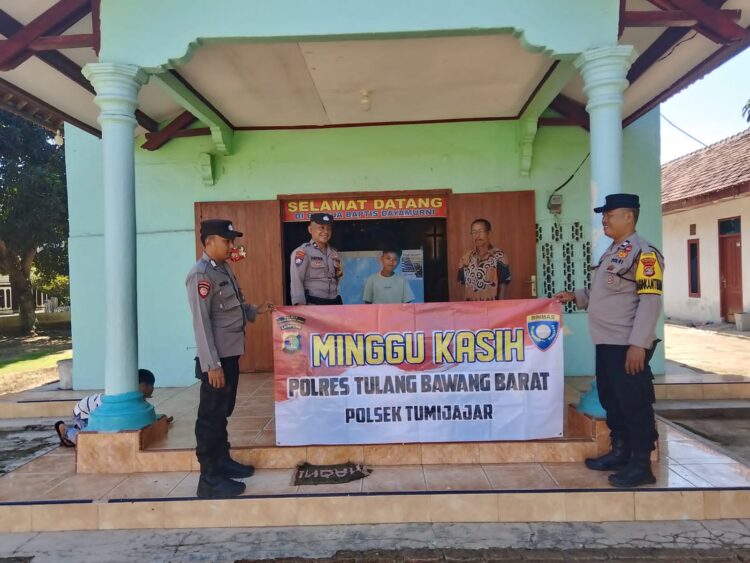 Polsek Tumijajar Laksanakan Pengamanan Ibadah Gereja Minggu Kasih di Gereja Baptis Dayamurni