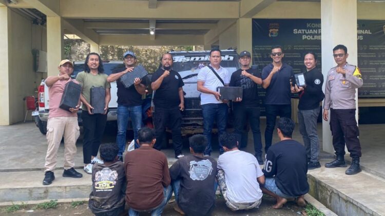 Polres Tanggamus Tangkap Komplotan Pencuri 85 Baterai PLTS, Tiga Pelaku Kabur