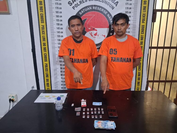 Sat Narkoba Polres Simalungun Gemilang Bongkar Peredaran Sabu 3,31 Gram, Dua Pengedar Dibekuk di Gubuk