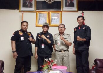 Susanto Kabiro media TNI POLRI jakarta utara berkunjung di kelurahan tugu utara kecamatan koja jakarta utara.