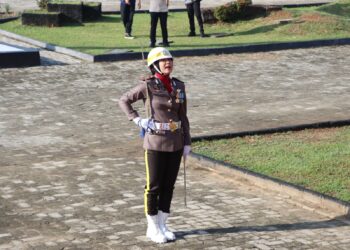 Iptu Arum Monita Sari, Polwan Tegas Jadi Komandan Upacara HUT RI di Lampung Tengah
