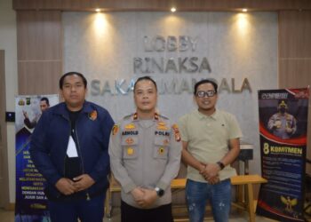 Polsek Kalideres Tangkap Pencuri HP di Minimarket, Aksi Terekam CCTV
