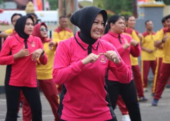 Polres Kotim Gelar Olahraga Bersama Bhayangkari dalam Rangka HUT Polwan ke-77
