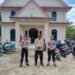 Personil Polsek Ngabang Laksanakan Kegiatan Pengamanan Di Gereja GKBI El Shaddai Situasi Terpantau Kondusif