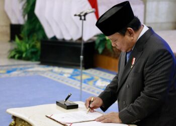 Presiden Prabowo Lantik Sejumlah Kepala dan Wakil Kepala Badan, serta Dubes LBBP RI